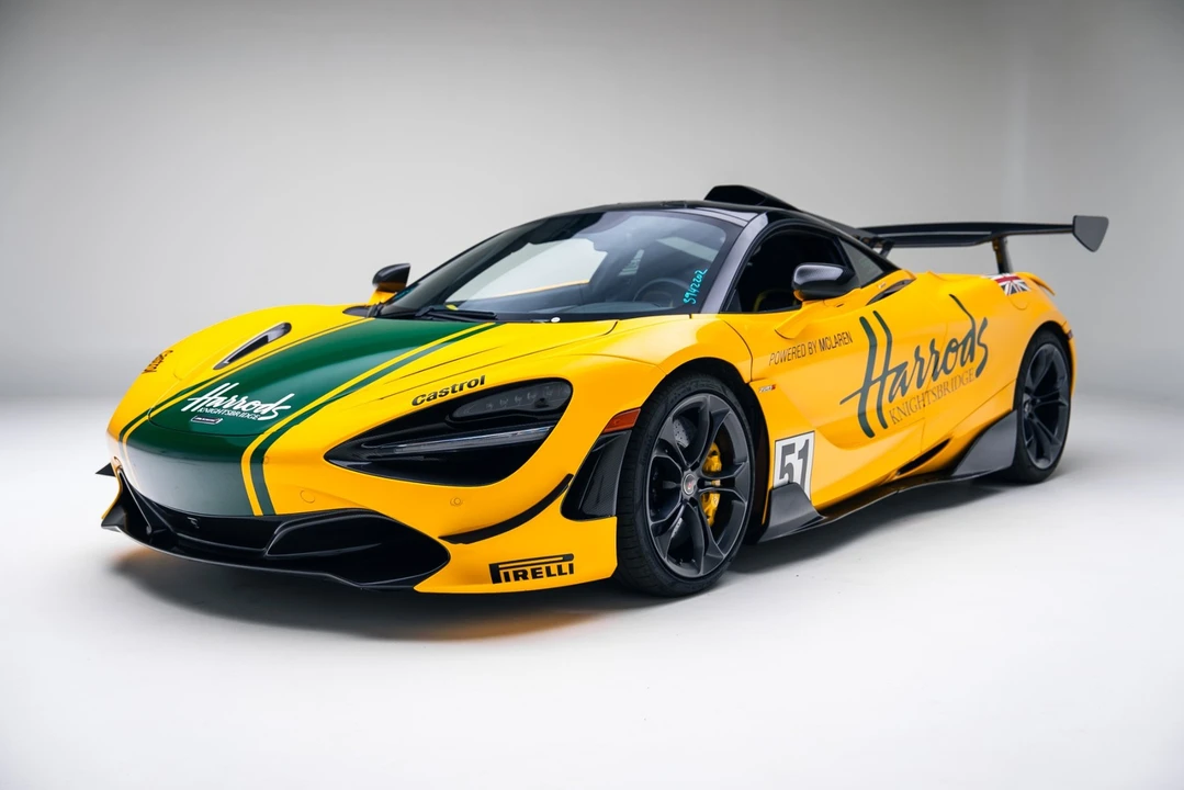 2018 McLaren 720S - Image 7 of 21