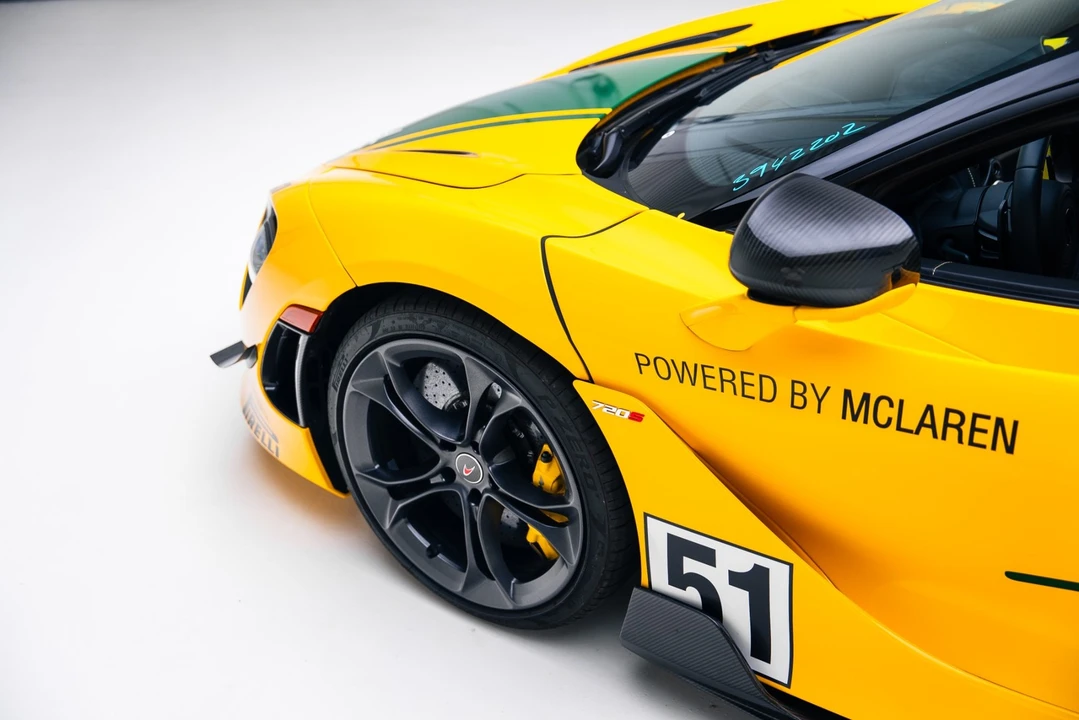 2018 McLaren 720S - Image 17 of 21