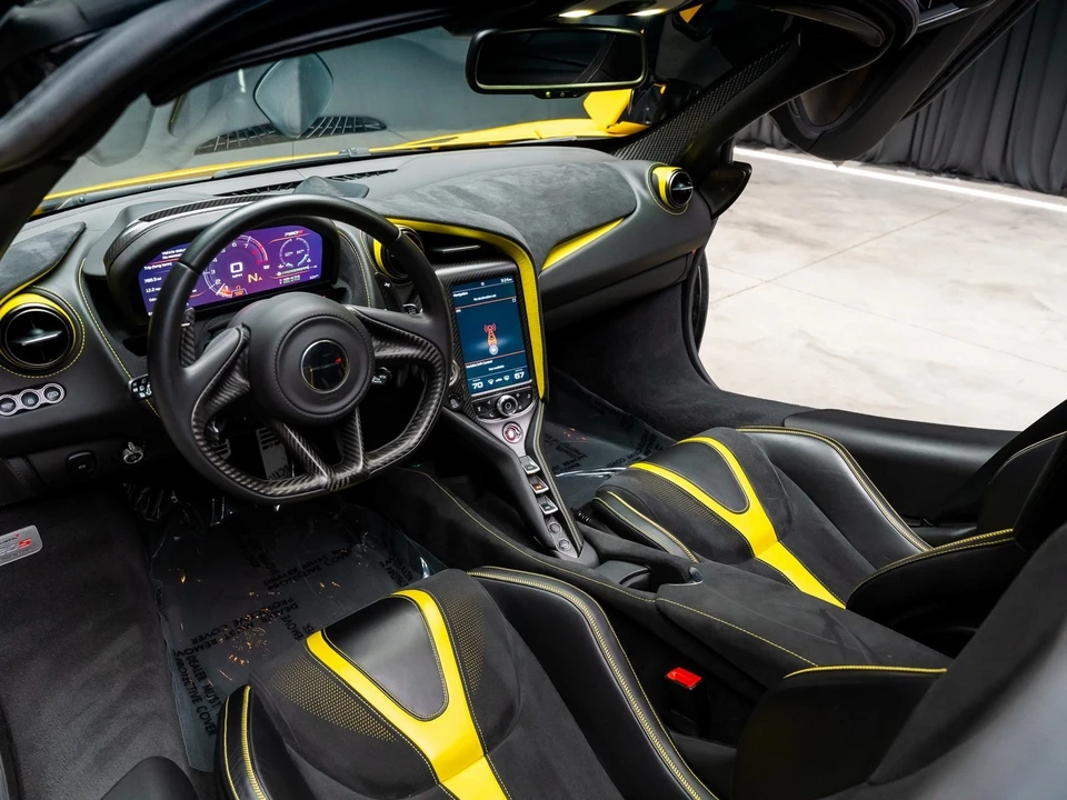 2018 McLaren 720S - Image 6 of 12