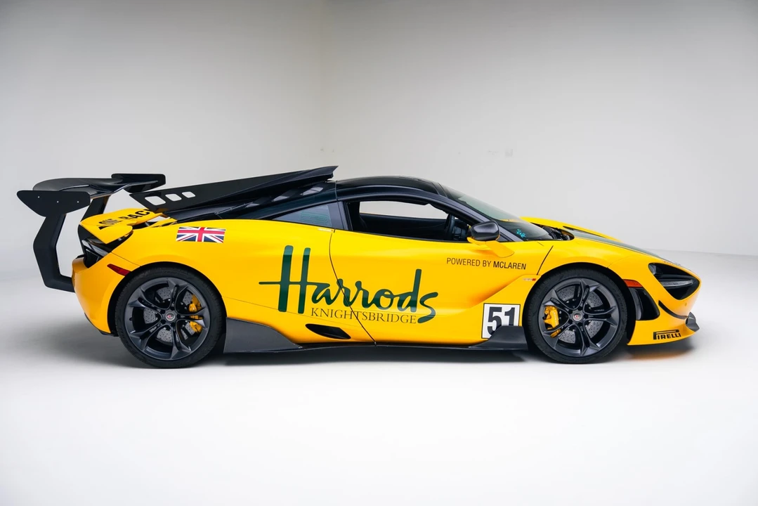 2018 McLaren 720S - Image 19 of 21