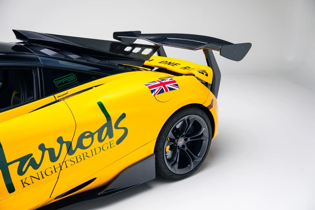 2018 McLaren 720S - Image 18 of 21