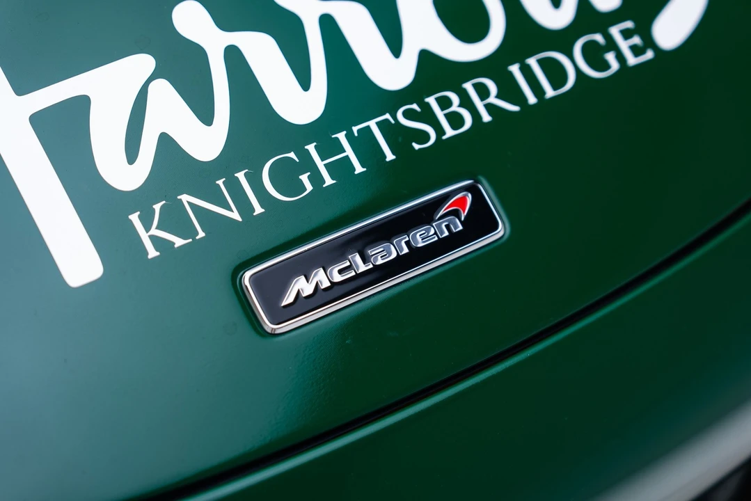 2018 McLaren 720S - Image 9 of 21