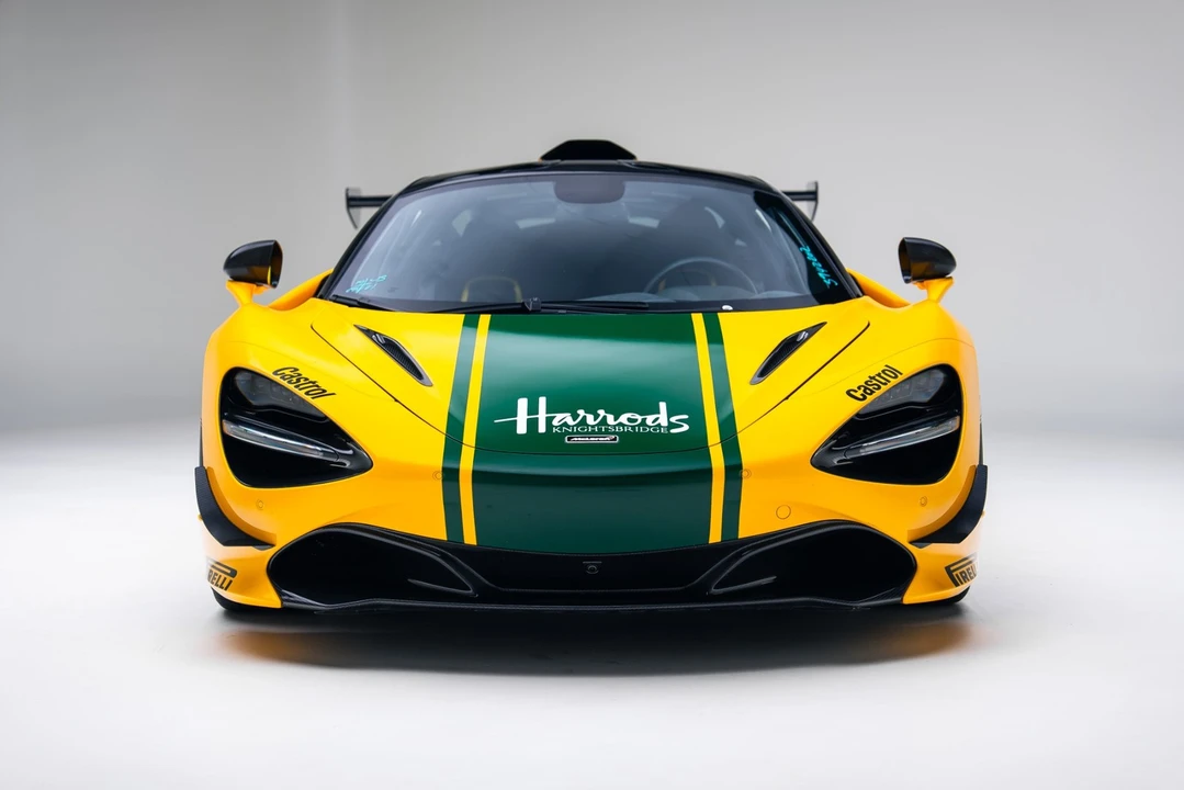 2018 McLaren 720S - Image 4 of 21