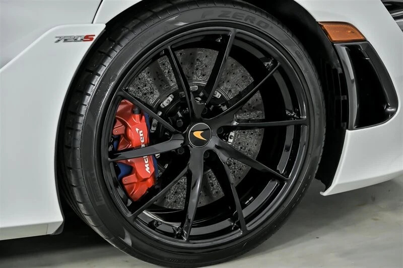 2018 McLaren 720S - Image 18 of 21