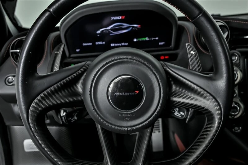 2018 McLaren 720S - Image 28 of 31
