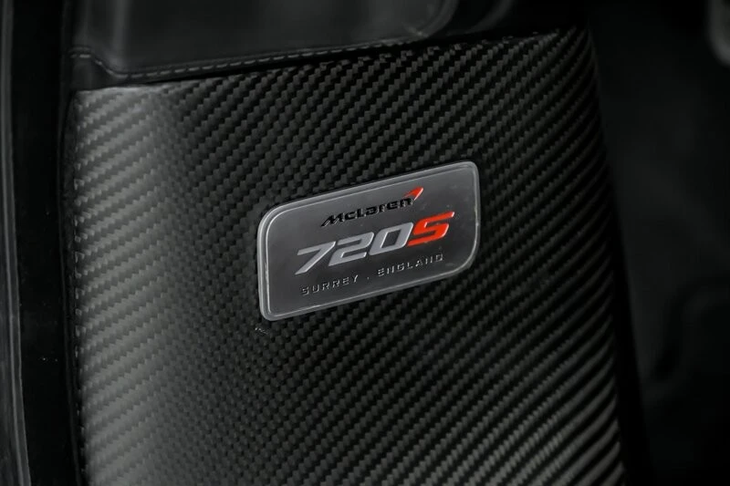 2018 McLaren 720S - Image 26 of 31