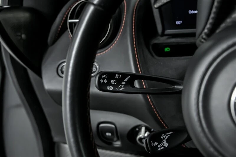 2018 McLaren 720S - Image 29 of 31