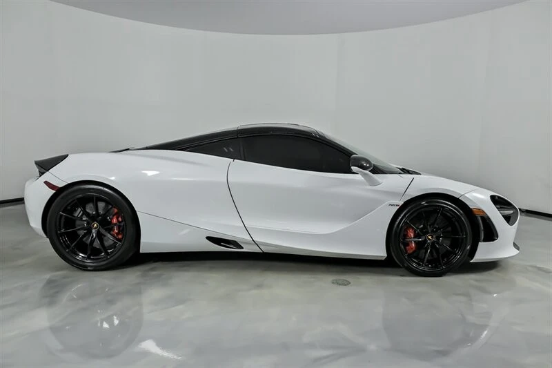 2018 McLaren 720S - Image 15 of 21