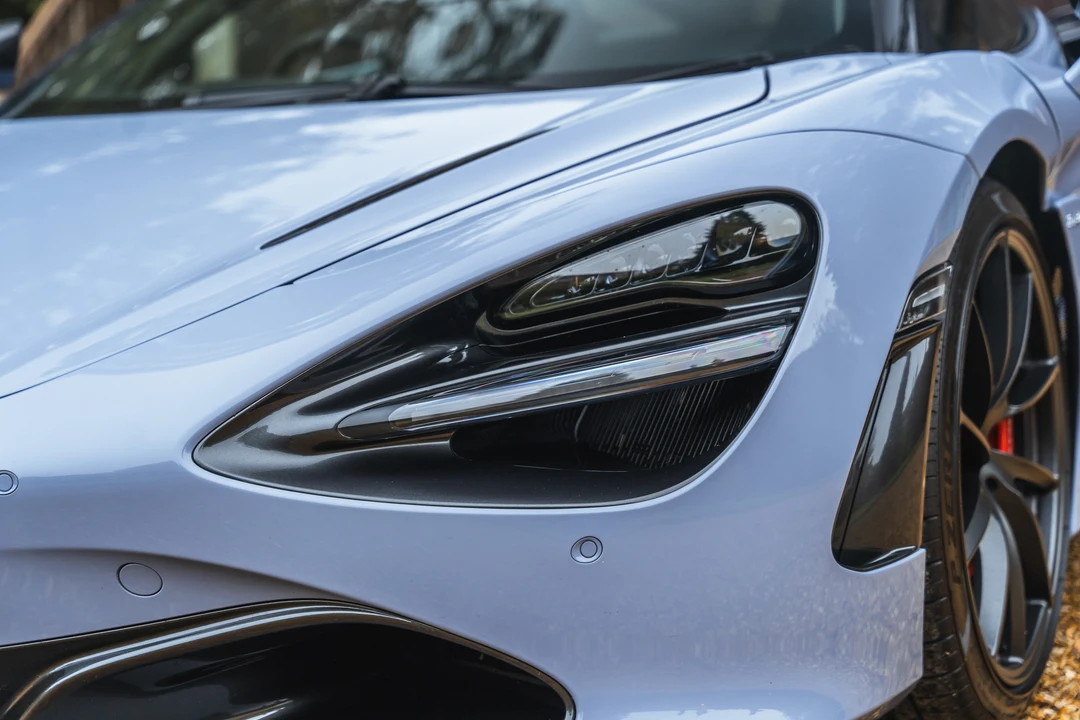 2018 McLaren 720S - Image 23 of 31