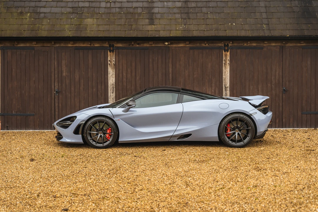 2018 McLaren 720S - Image 5 of 31