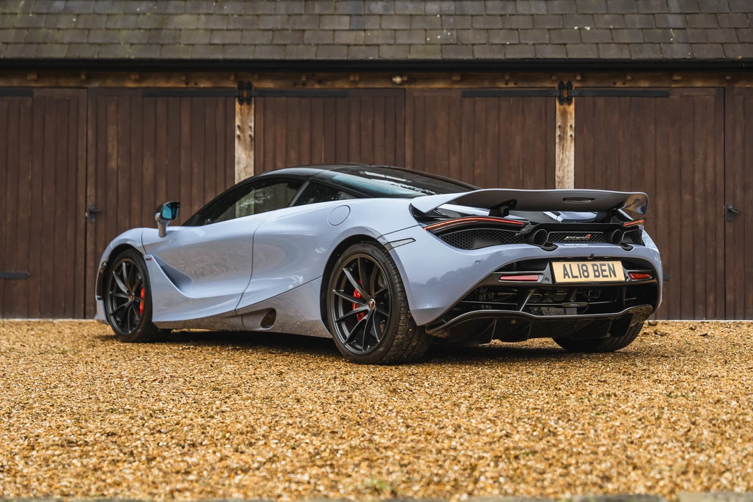 2018 McLaren 720S - Image 14 of 31