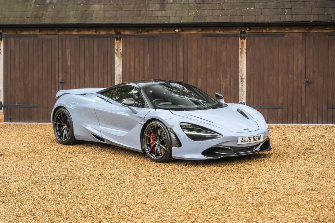 2018 McLaren 720S - Image 10 of 31