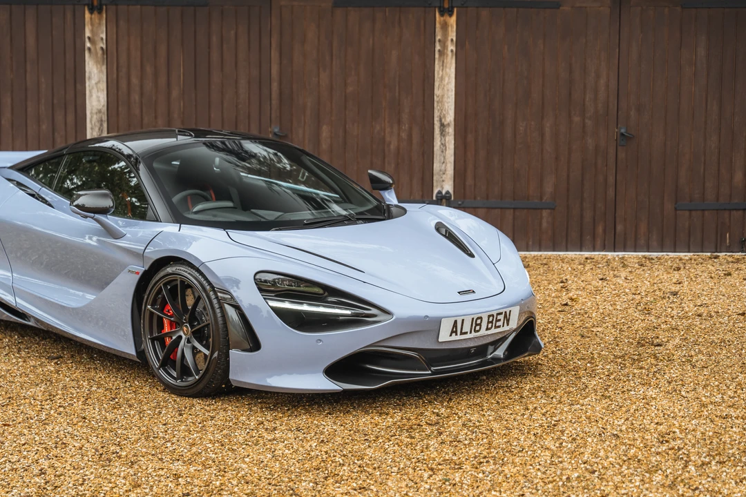 2018 McLaren 720S - Image 19 of 31
