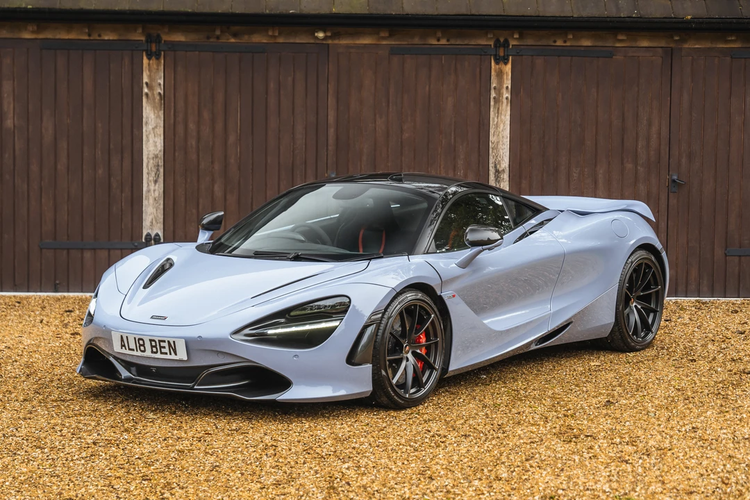 2018 McLaren 720S - Image 2 of 31