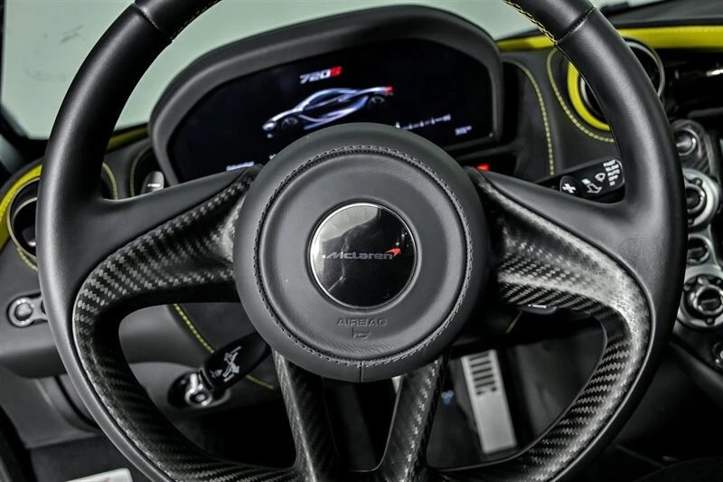 2018 McLaren 720S - Image 22 of 28