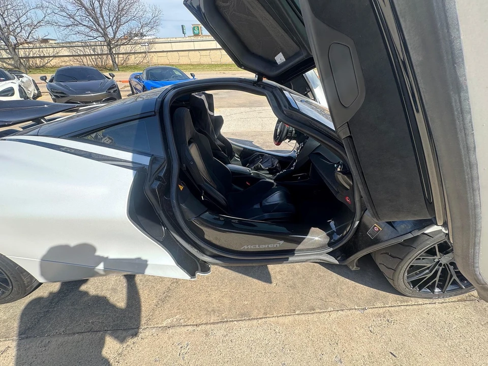 2018 McLaren 720S - Image 10 of 15