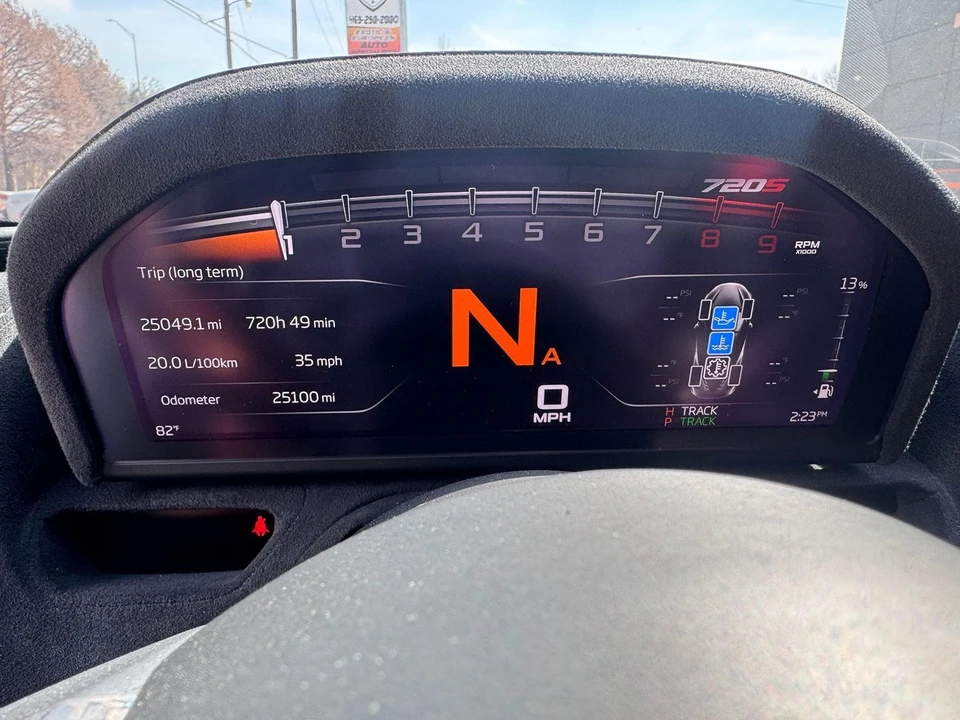 2018 McLaren 720S - Image 12 of 15