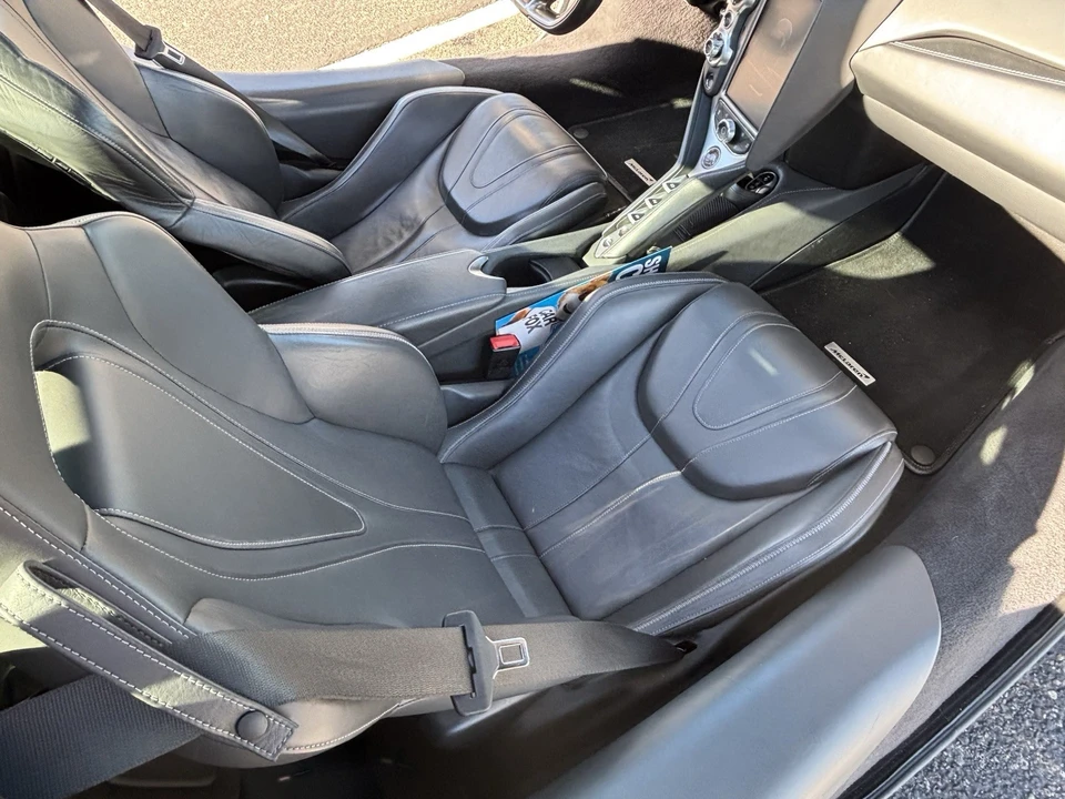 2018 McLaren 720S - Image 17 of 21