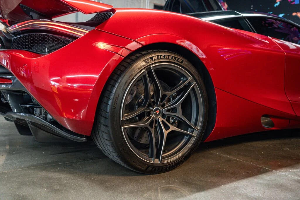 2018 McLaren 720S - Image 18 of 22