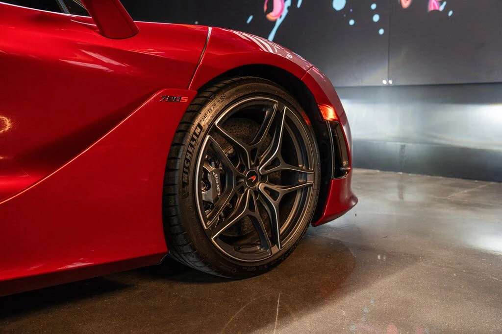 2018 McLaren 720S - Image 19 of 22