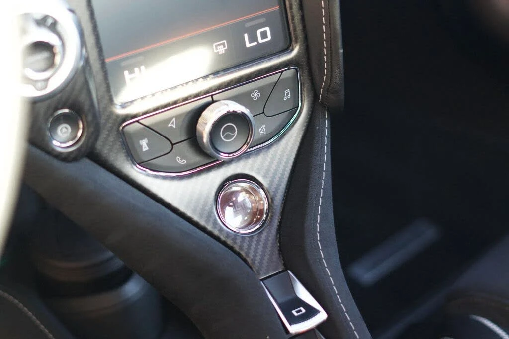 2018 McLaren 720S - Image 28 of 31