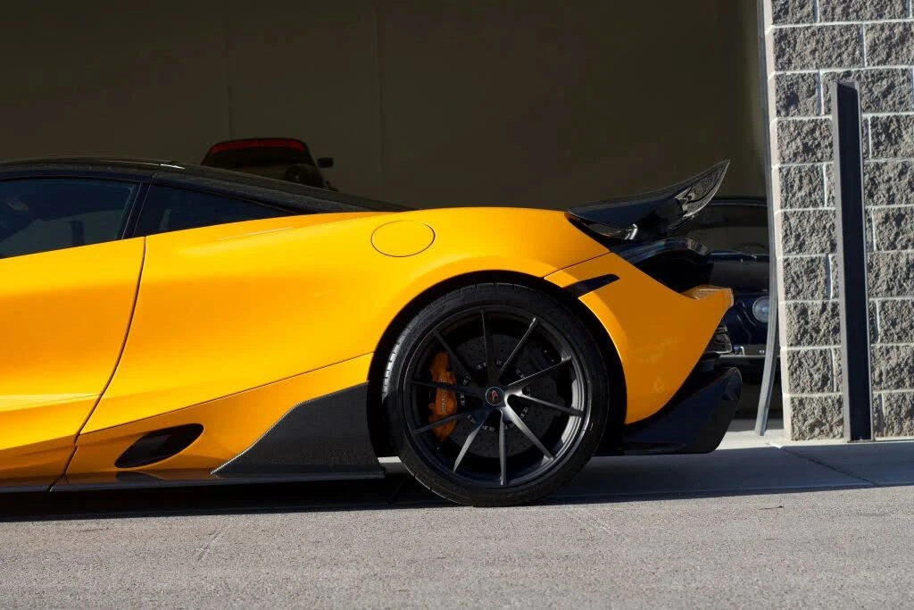 2018 McLaren 720S - Image 15 of 31