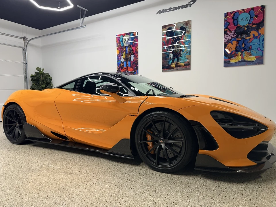 2018 McLaren 720S - Image 2 of 21