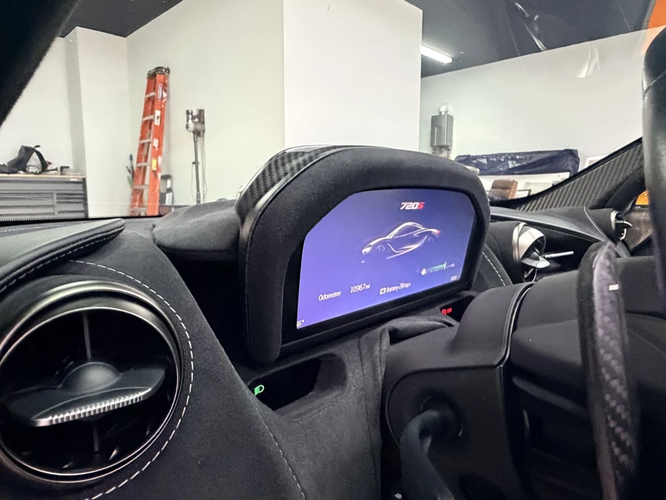 2018 McLaren 720S - Image 18 of 21