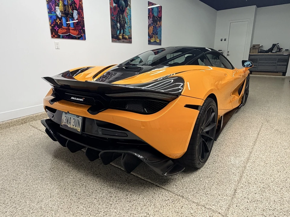 2018 McLaren 720S - Image 8 of 21