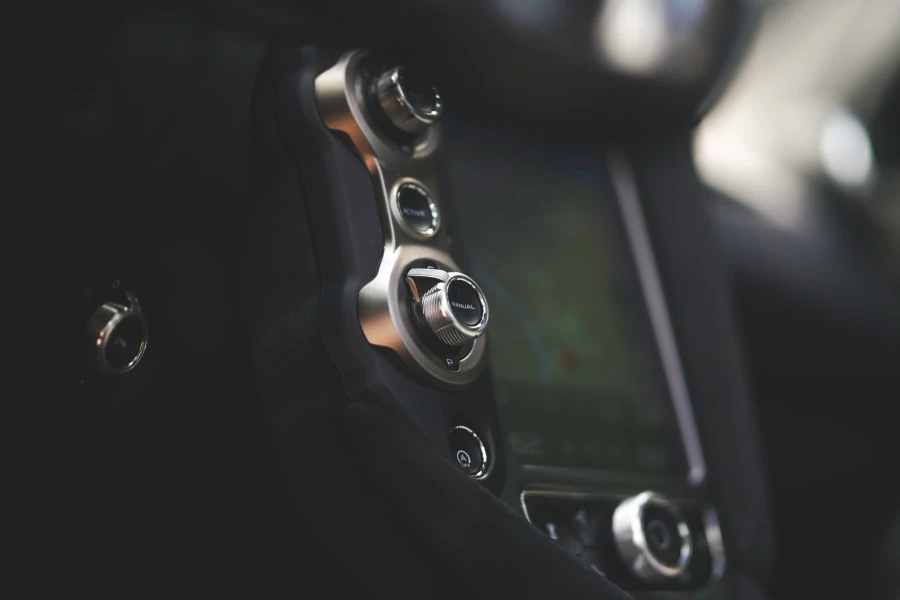2018 McLaren 720S - Image 25 of 31