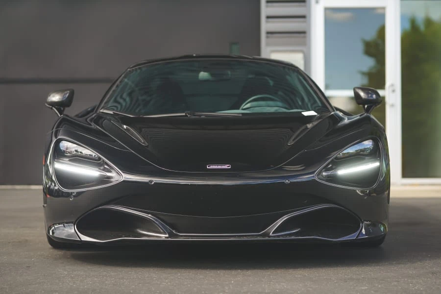 2018 McLaren 720S - Image 14 of 31