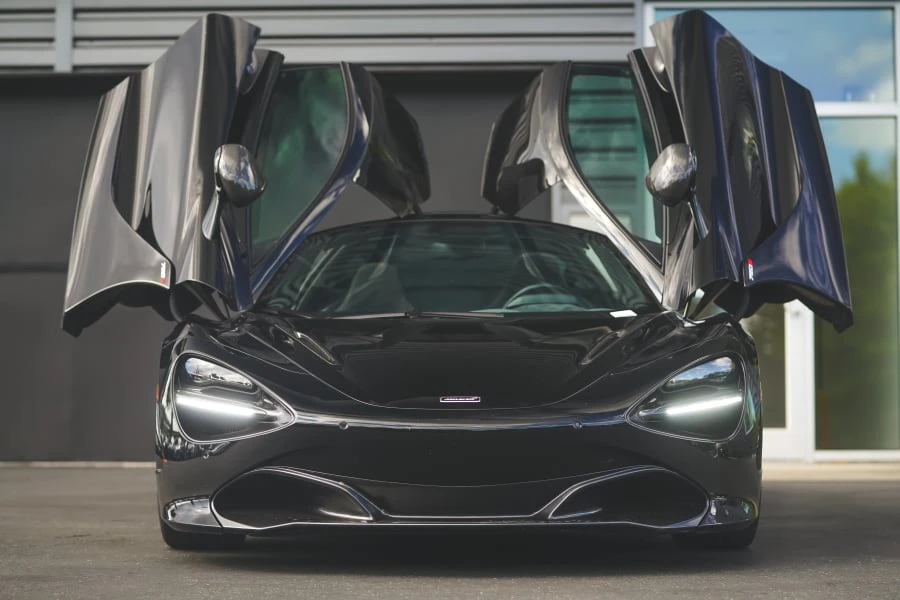 2018 McLaren 720S - Image 15 of 31