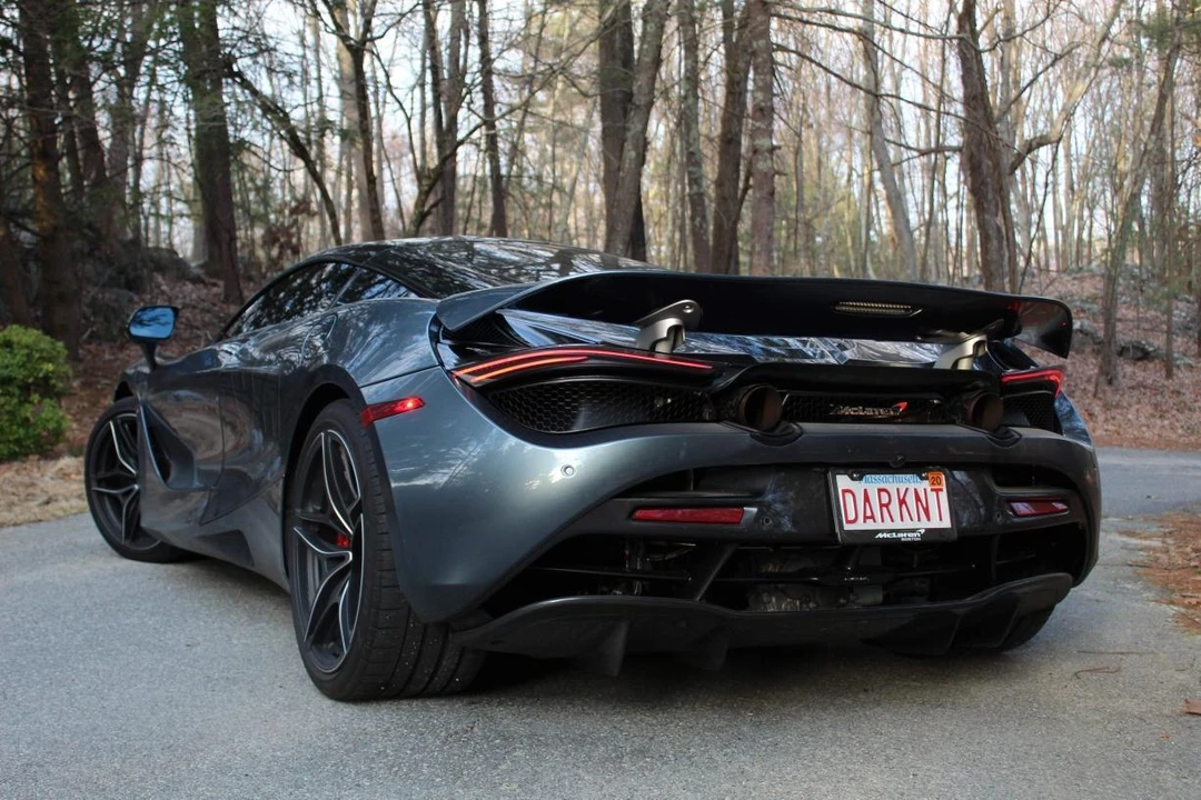 2018 McLaren 720S - Image 2 of 31