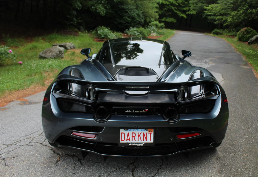 2018 McLaren 720S - Image 19 of 31