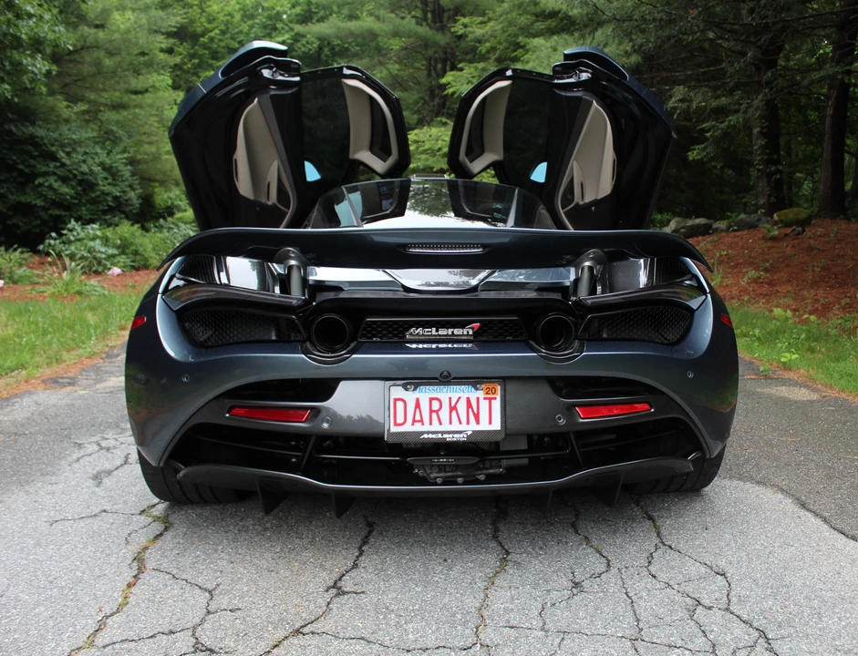 2018 McLaren 720S - Image 18 of 31