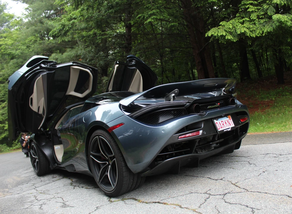 2018 McLaren 720S - Image 12 of 31