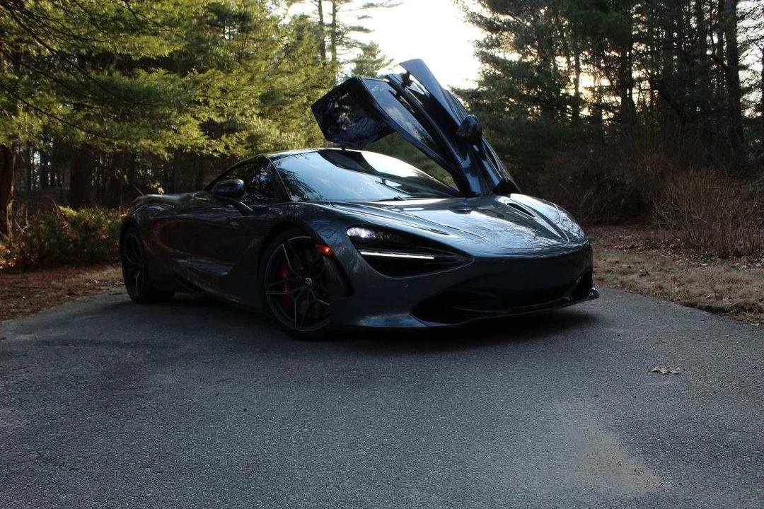 2018 McLaren 720S - Image 25 of 31