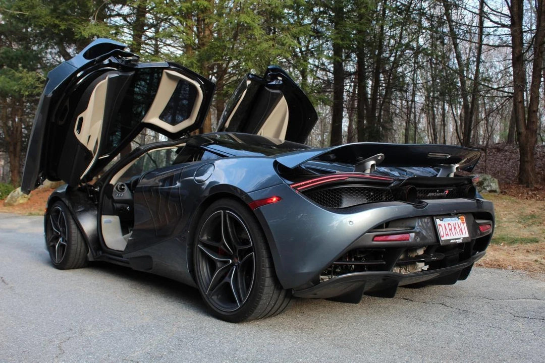 2018 McLaren 720S - Image 11 of 31