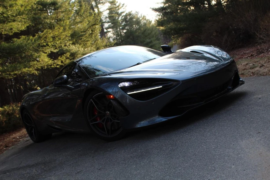 2018 McLaren 720S - Image 27 of 31