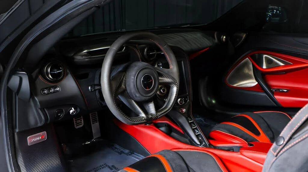 2018 McLaren 720S - Image 19 of 23