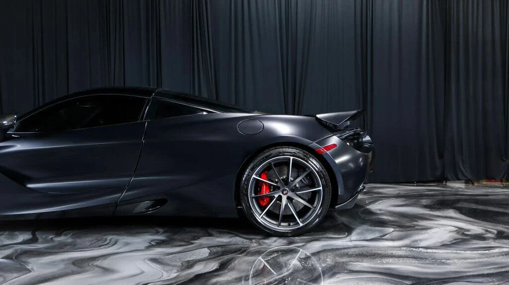 2018 McLaren 720S - Image 16 of 23
