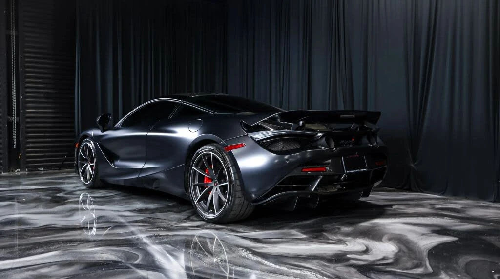 2018 McLaren 720S - Image 17 of 23