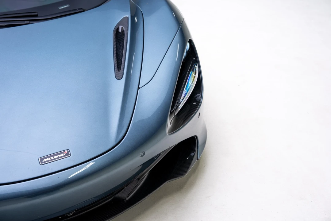 2018 McLaren 720S - Image 9 of 12