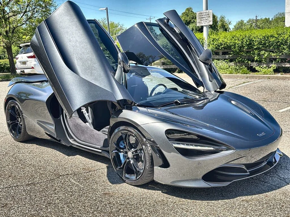 2018 McLaren 720S - Image 28 of 31