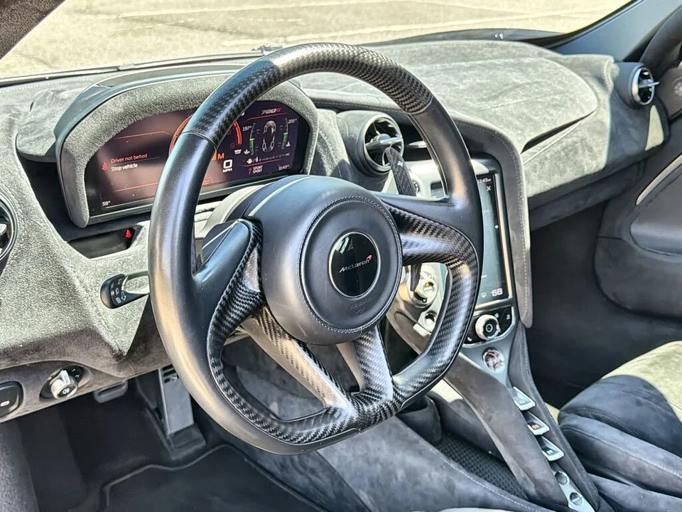 2018 McLaren 720S - Image 24 of 31