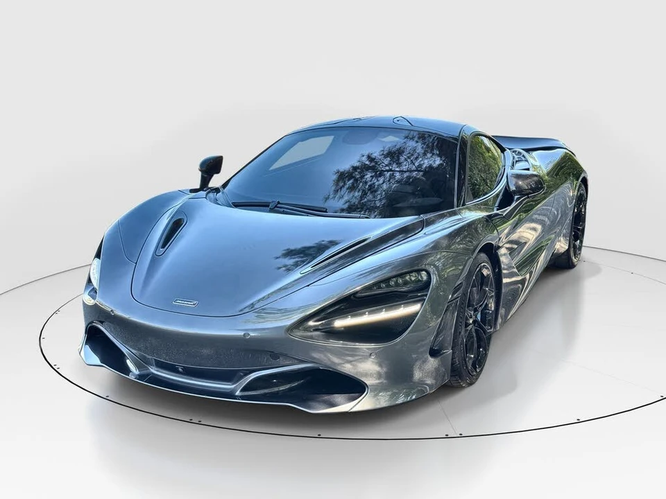 2018 McLaren 720S - Image 2 of 31