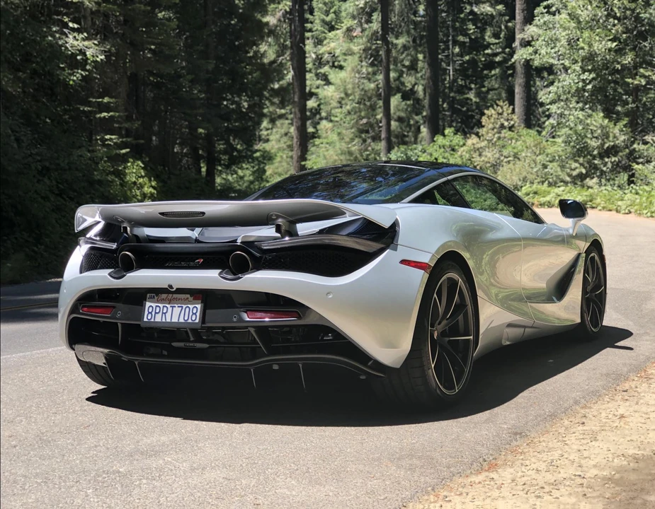2018 McLaren 720S - Image 5 of 31