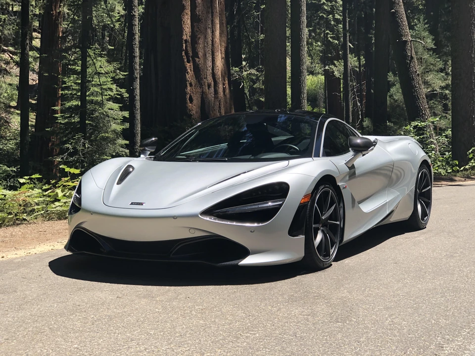 2018 McLaren 720S - Image 12 of 31