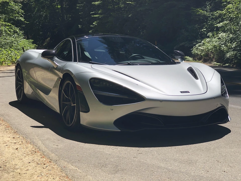 2018 McLaren 720S - Image 7 of 31