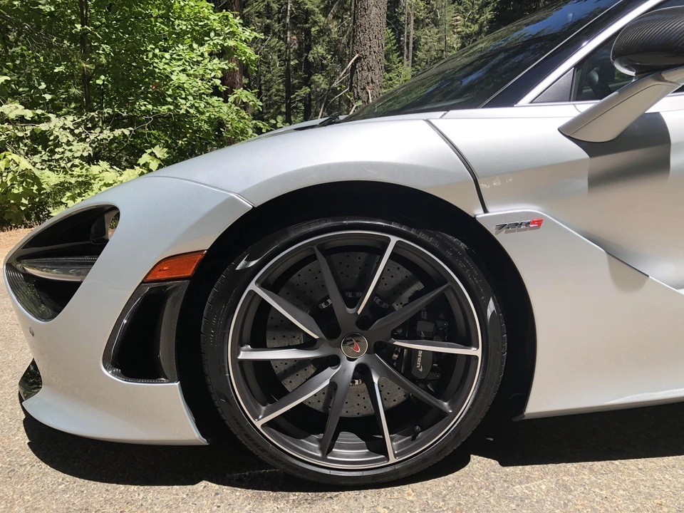 2018 McLaren 720S - Image 29 of 31